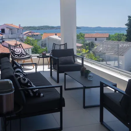 Traum-meerblick-tribunj Apartmán *