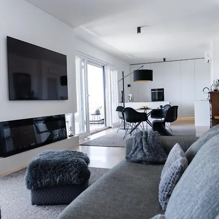 Traum-meerblick-tribunj Tribalj