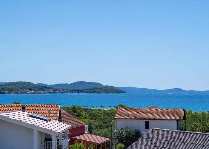 Traum-meerblick-tribunj Tribalj