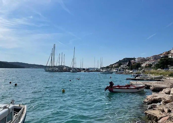 Traum-meerblick-tribunj Appartement