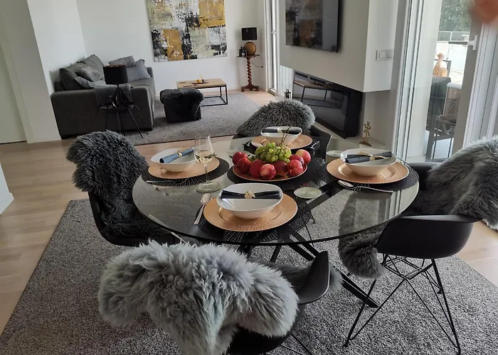 Traum-meerblick-tribunj Appartement *