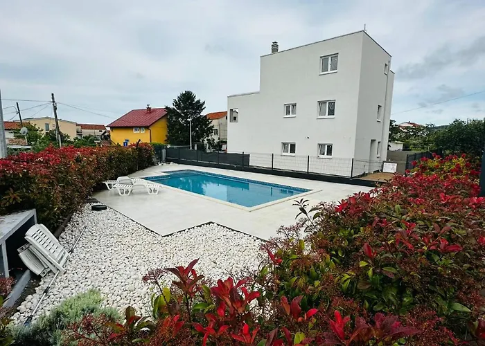 Traum-meerblick-tribunj * Tribalj